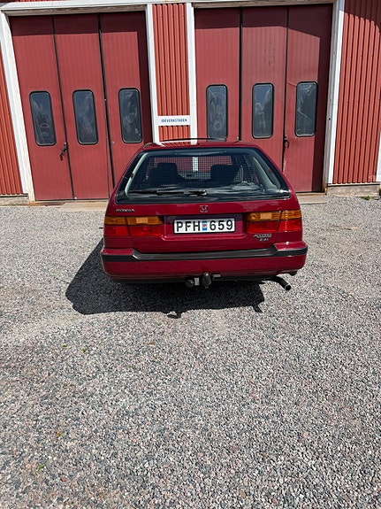 Honda Accord 4 of 4