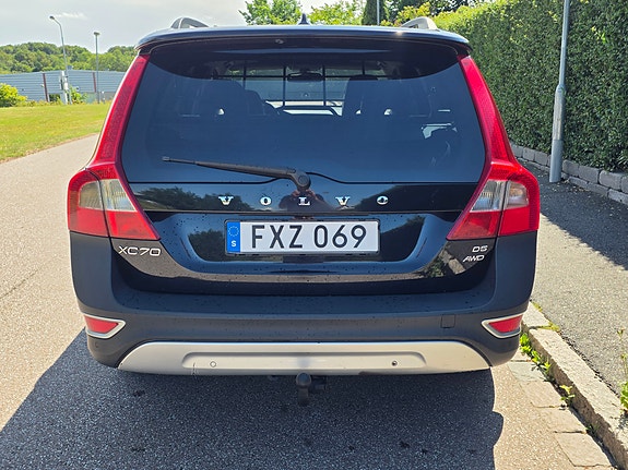 Volvo XC70 5 of 9
