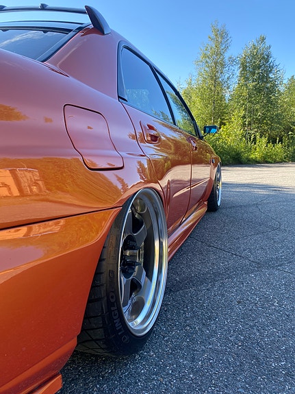 Subaru Impreza 7 of 17