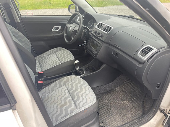 Skoda Fabia 7 of 13