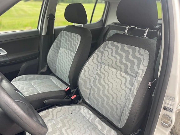 Skoda Fabia 8 of 13