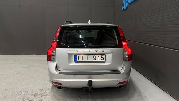 Volvo V50 8 of 25