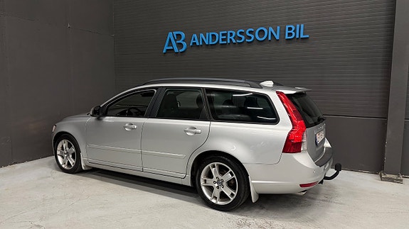 Volvo V50 7 of 25