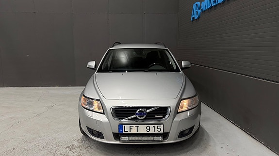Volvo V50 9 of 25
