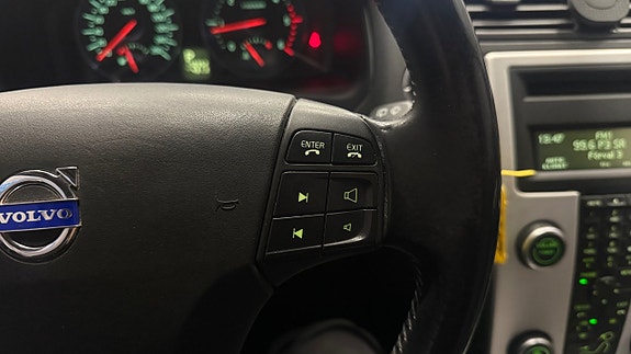 Volvo V50 22 of 25