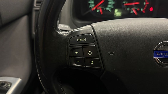Volvo V50 21 of 25