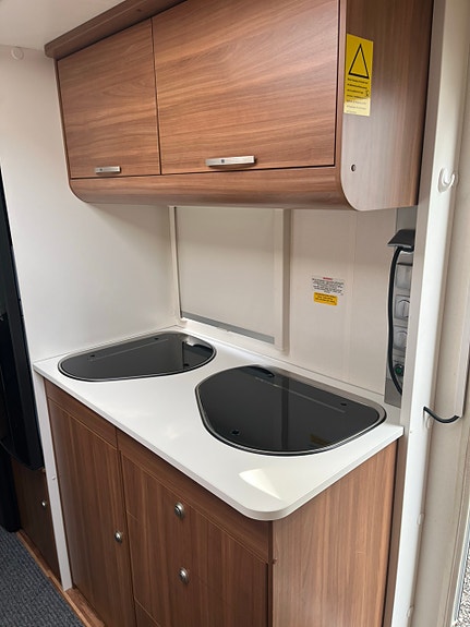 Adria Altea 542pk Barnkammare 6 of 9