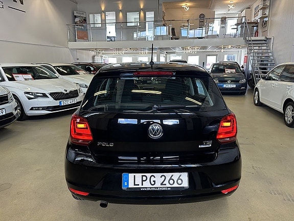 Volkswagen Polo 6 of 25
