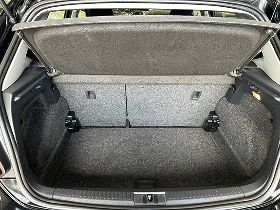 Volkswagen Polo 7 of 25