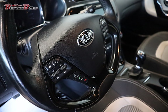 Kia Ceed 13 of 20