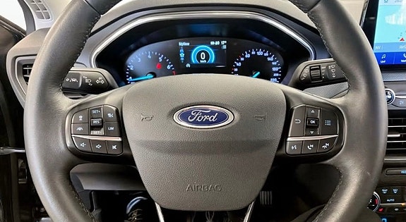 Ford Focus 8 of 17