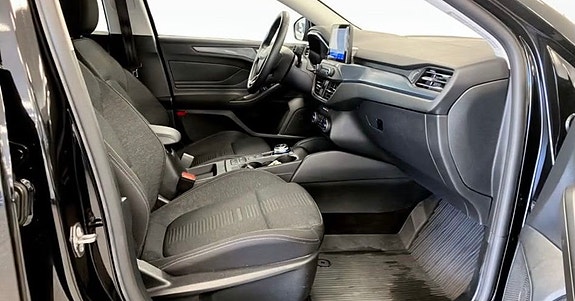 Ford Focus 12 of 17