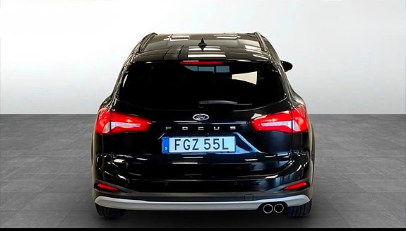 Ford Focus 3 of 17