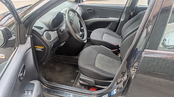 Hyundai i10 5 of 9