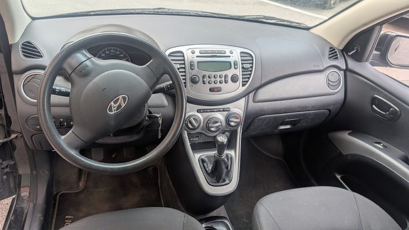 Hyundai i10 9 of 9