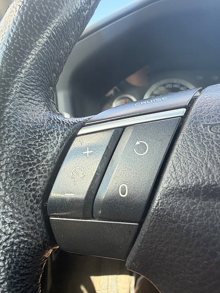 Volvo V70 19 of 25