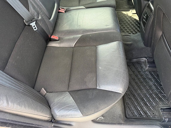 Volvo V70 12 of 25