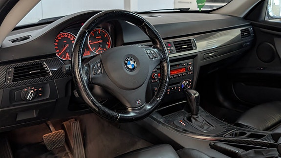 BMW 320d 11 of 23