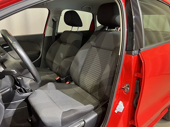 Volkswagen Polo 6 of 13