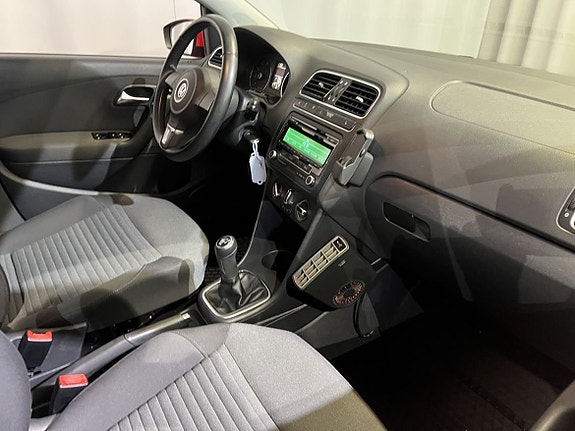 Volkswagen Polo 11 of 13