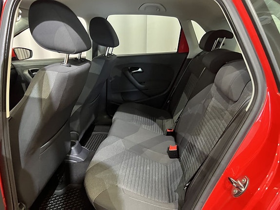 Volkswagen Polo 5 of 13