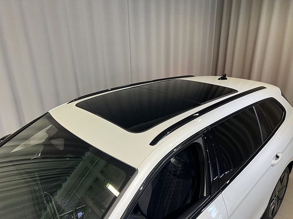 Volkswagen Passat 6 of 23