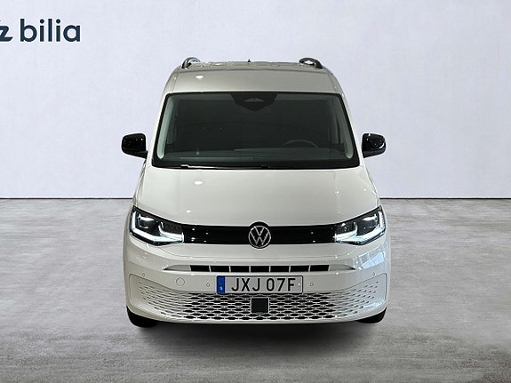 Volkswagen Caddy Maxi 2 of 21