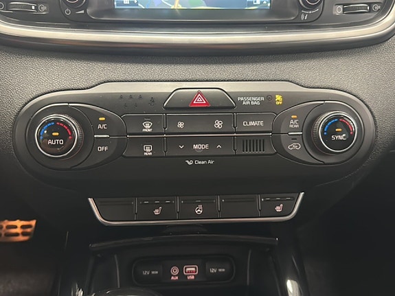 Kia Sorento 15 of 18