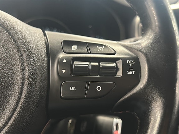 Kia Sorento 14 of 18