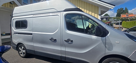 Renault Trafic 2 of 21