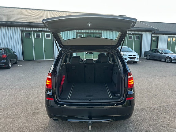 BMW X3 11 of 16