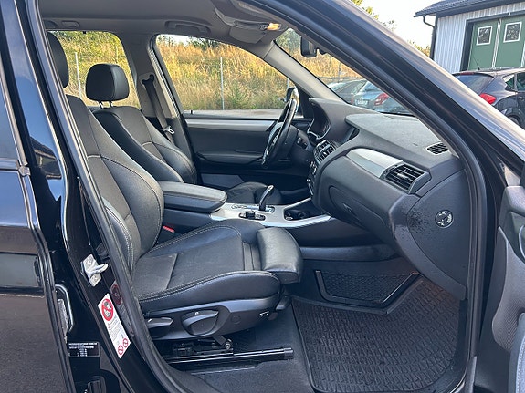 BMW X3 13 of 16
