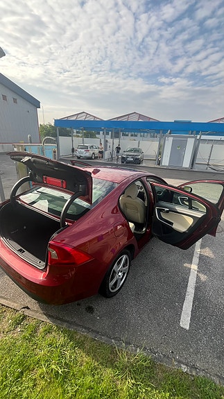 Volvo S60 6 of 11