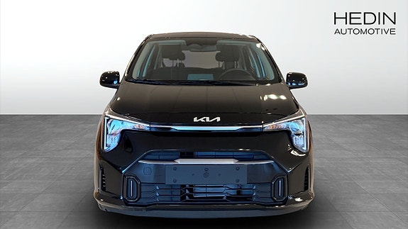 Kia Picanto 8 of 12
