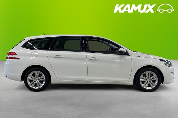 Peugeot 308 SW 2 of 19