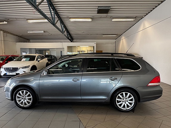 Volkswagen Golf V 5 of 12