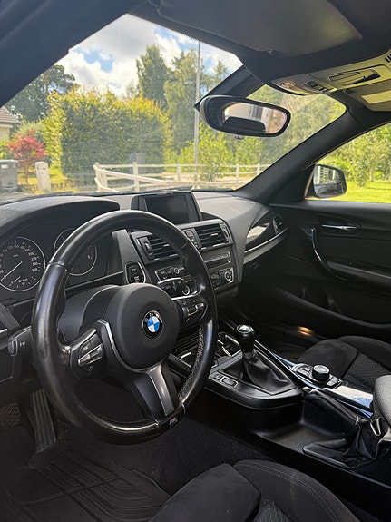 BMW 118d 6 of 10