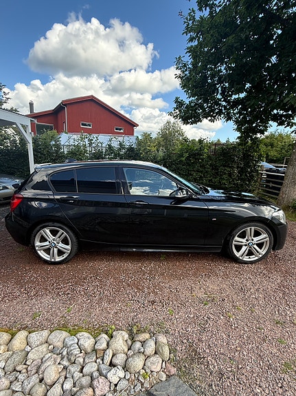 BMW 118d 4 of 10