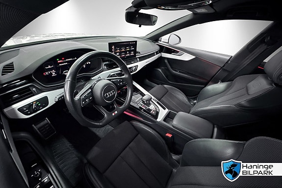 Audi A5 9 of 22