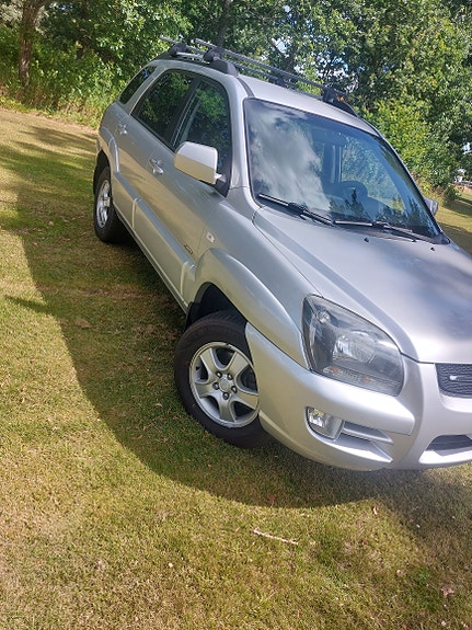 Kia Sportage 3 of 4