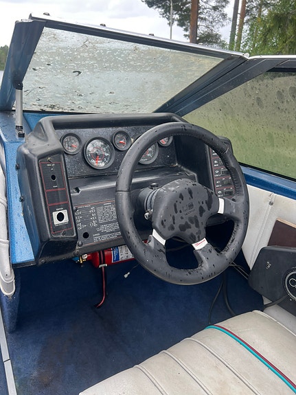 Bayliner 200hk, bromsad brenderup båtvagn 80km/h 12 of 14
