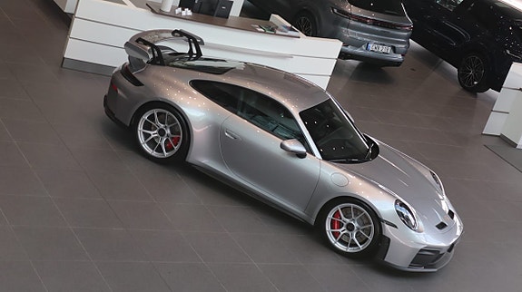 Porsche 911 GT3 5 of 10