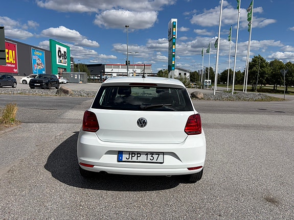 Volkswagen Polo 4 of 9