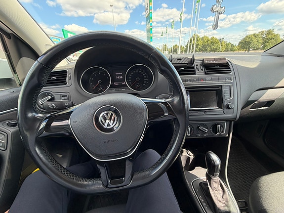 Volkswagen Polo 7 of 9