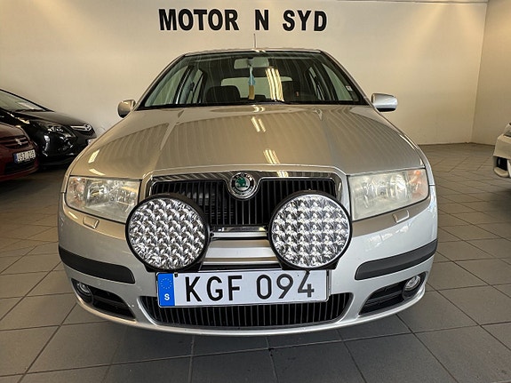 Skoda Fabia 4 of 12