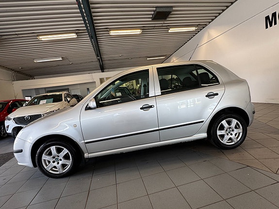 Skoda Fabia 5 of 12