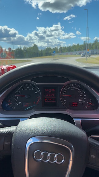 Audi A6 7 of 9