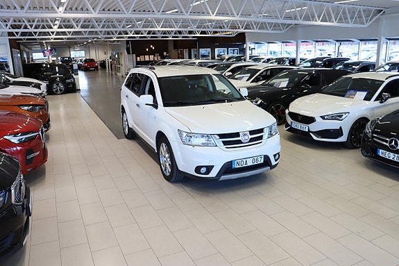 Fiat Freemont 3 of 29