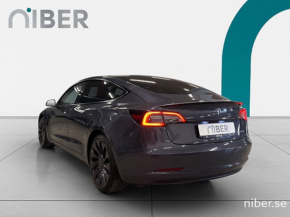 Tesla Model 3 6 of 25
