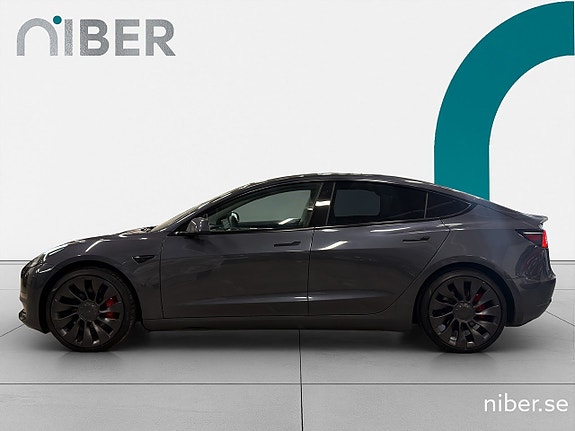 Tesla Model 3 5 of 25